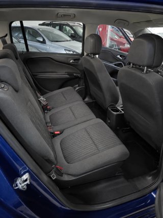 Opel Zafira Tourer 2016