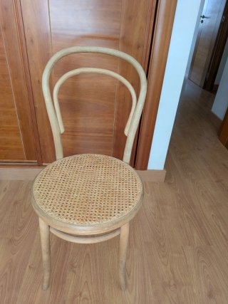 4 Sillas estilo thonet madera