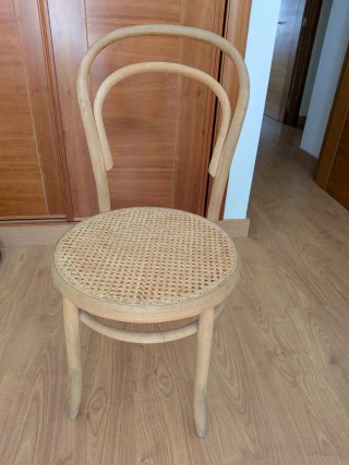 4 Sillas estilo thonet madera