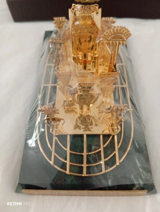 Réplica Balsa  Museo del Oro Bogotá bañada oro 24k