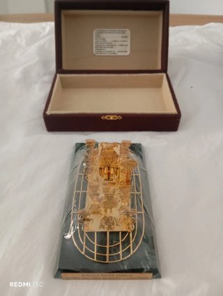 Réplica Balsa  Museo del Oro Bogotá bañada oro 24k