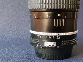 Nikon Nikkor 105mm 2.5 Ai impecable!