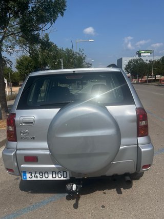 Toyota RAV4 2005