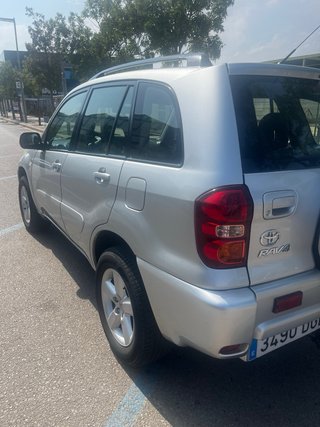 Toyota RAV4 2005