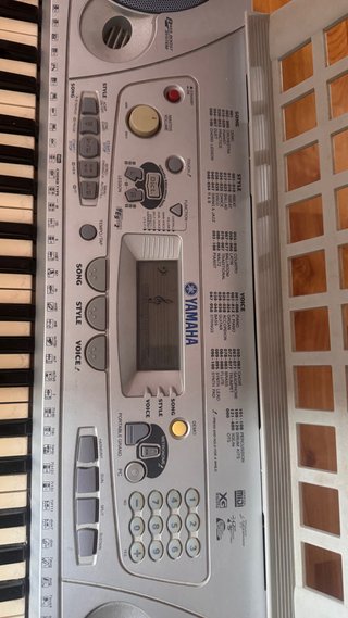 Teclado Yamaha