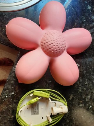 Lámpara flor rosa IKEA