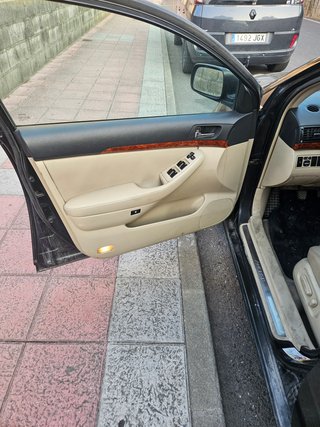 Toyota Avensis 2005