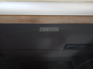 Vitrocerámica Zanussi 59x52 cm