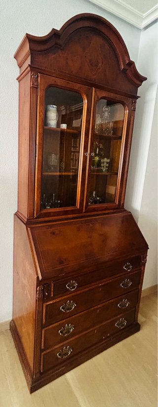 Bargueño vitrina madera maciza