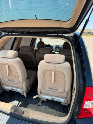 KIA Carnival 2010