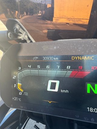 BMW F 850 GS Negra