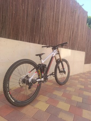 Mondraker Summum 29