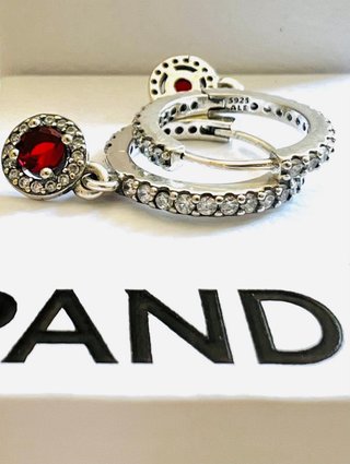 Pendientes Aro Pandora Rojo Circonita