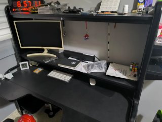 Mesa de ordenador negra