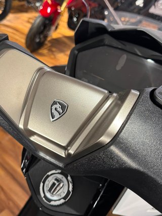 Cyclone RT1 Scooter