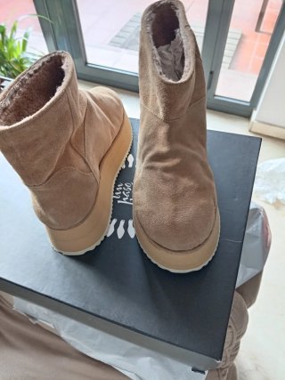 Botines plataforma serraje Un paso más beige