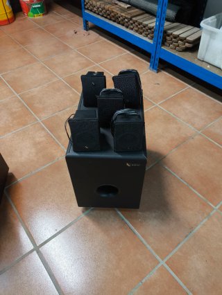 Altavoces Infinity Cine en Casa