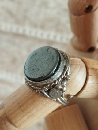Anillo ajustable Alpaca Piedra hematite
