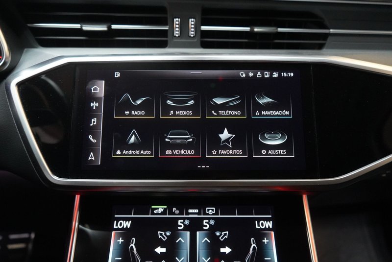 Audi A6 2023, foto 30