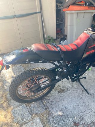 Suzuki DR Big Enduro Ciclomotor