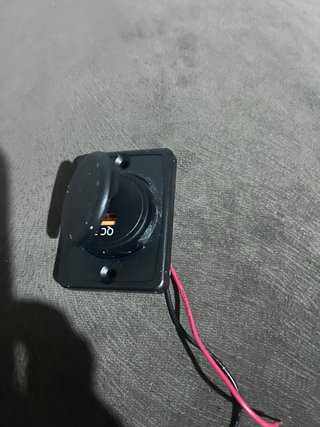 4 Tomas de Corriente USB