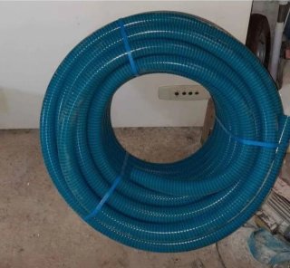 Piscina poliéster 4.50x2.50m Prof. 1.40m