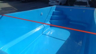 Piscina poliéster 4.50x2.50m Prof. 1.40m