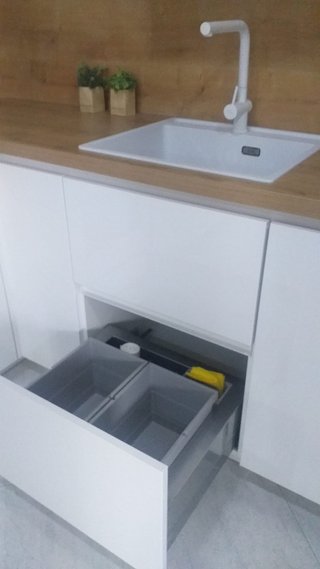 MUEBLES DE COCINA. BLANCO BRILLO. NUEVOS