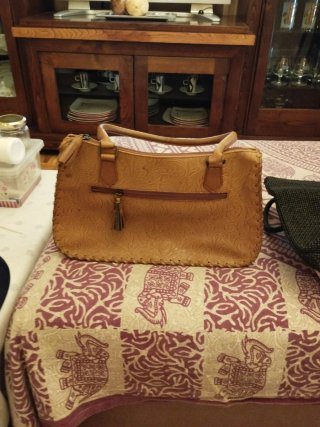 3 Bolsos: Imitación Cuero, y rafia