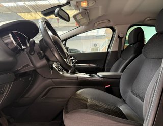 Peugeot 3008 2015