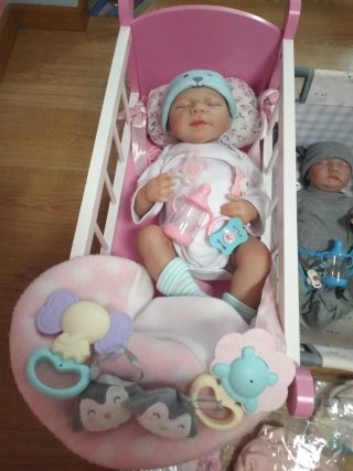2 Bambole Reborn con Culla e Accessori