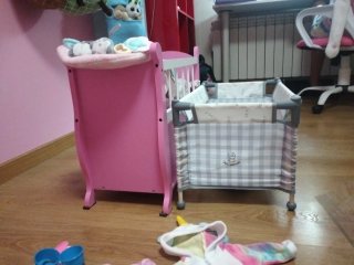 2 Bambole Reborn con Culla e Accessori