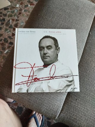 Ferrán Adriá, cocinero del restaurante elBulli ...