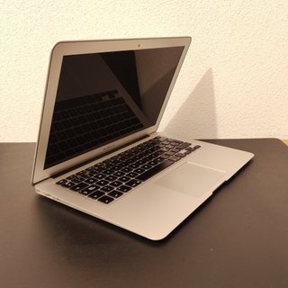 MacBook Air 13" Early 2015 i5 5250U 1.6 8GB 128GB