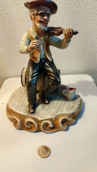 Lote 3 figuras biscuit antiguas ancianos
