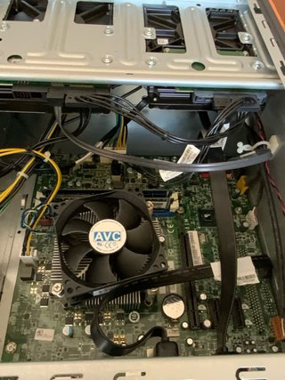 PC Sobremesa Lenovo ThinkCentre E73.