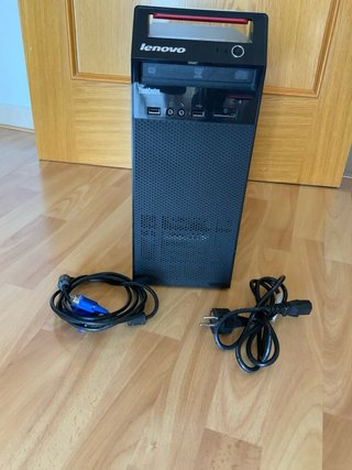 PC Sobremesa Lenovo ThinkCentre E73.