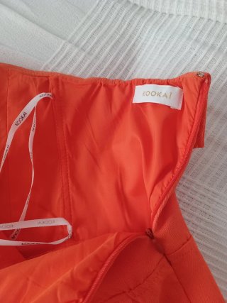 Vestido naranja strapless KOOKAI