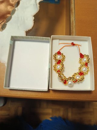 Pulsera de mostacillas con perlas