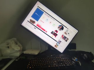 Monitor LG UltraGear 32 2K 144Hz