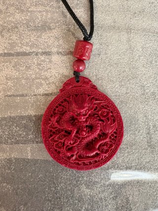 Collana cinabro drago rosso portafortuna