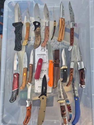 Cuchillo de caza, lote