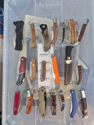 Cuchillo de caza, lote