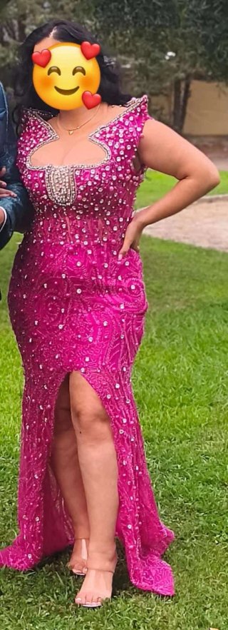 Vestido fucsia boda gitana