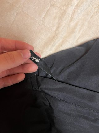 Giubbotto nero imbottito Pull and Bear Stwd