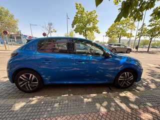 Peugeot 208 2022