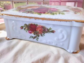 Caja Primer Sello Royal Albert Old Country Roses