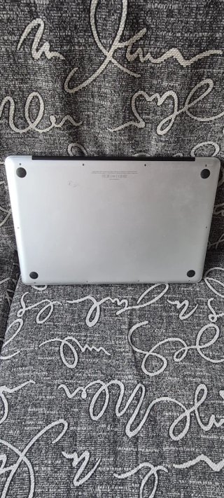 MacBook Pro Apple A1286 Plata