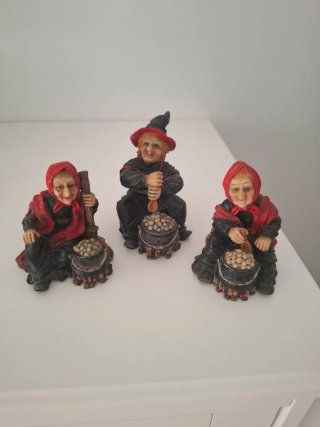 Figuras 3 brujitas