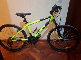 Bicicleta BTWIN Rockrider 500 + Casco + Cadena